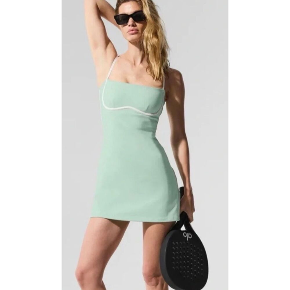 ALO Yoga Mint Green Airbrushed Streamlined Mini Dress